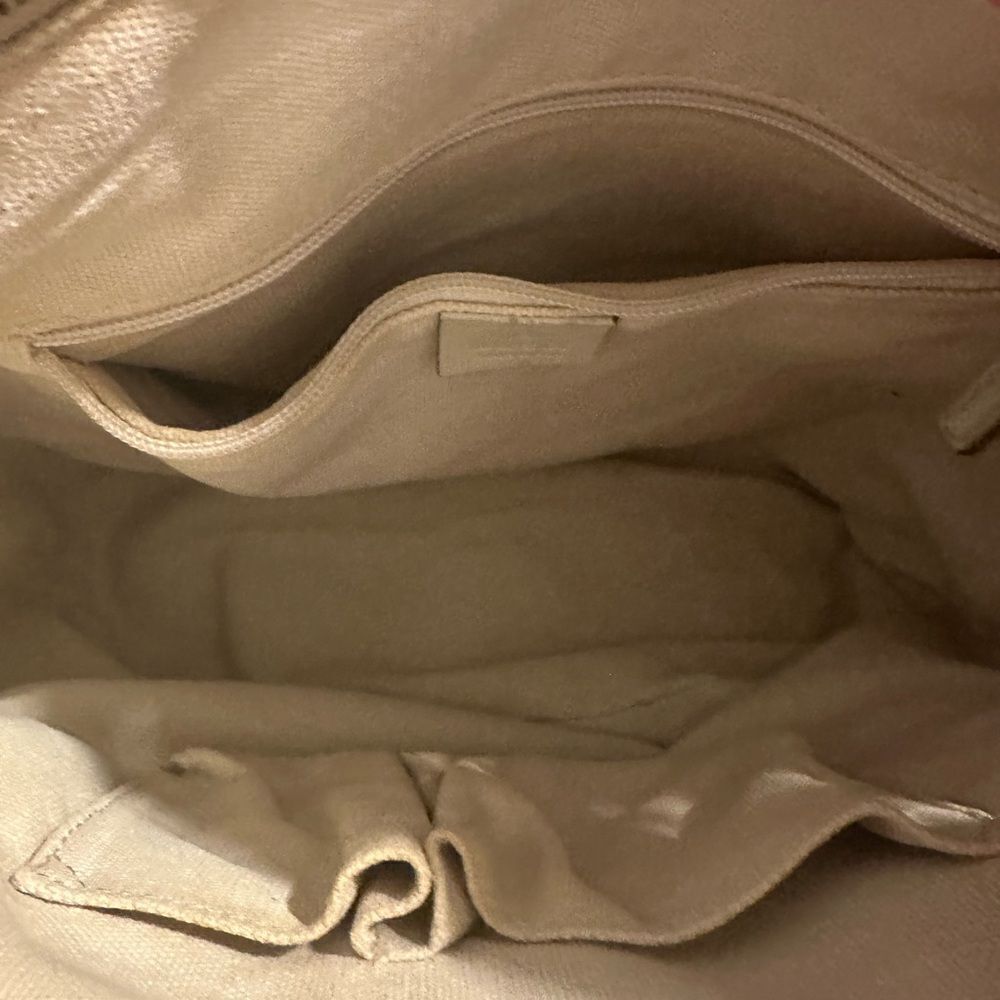 Gucci Brown and Cream Shoulder Bag with Monogram Pattern - Picture 10 of 15
